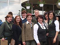 D�msk� j�zda - Diana I. Mysliveck� spolek �en na v�let�.